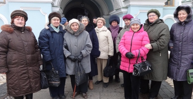 Підопічні Терцентру відвідали Лавру та музей мікромініатюр